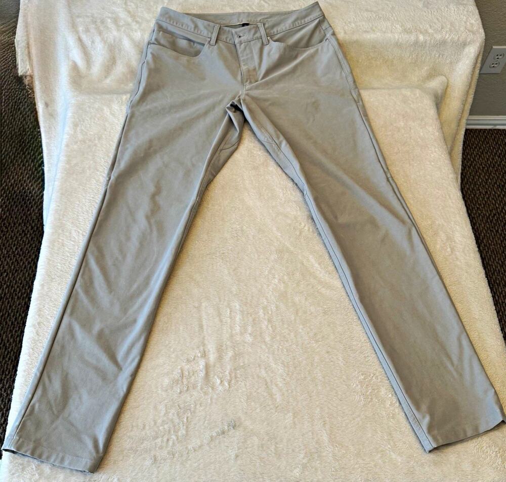 Lululemon Men’s Gray Straight Leg Stretch Pants w/ Pockets 34x33